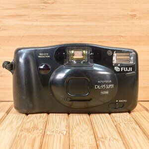 Vintage Fujifilm DL-95 Super, Point and Shoot Film Camera